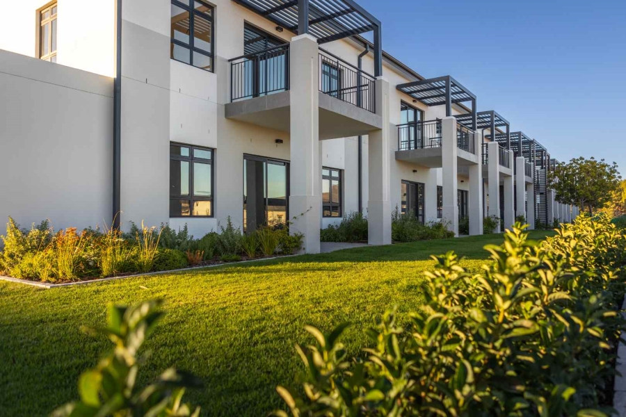 To Let 2 Bedroom Property for Rent in Val De Vie Estate Western Cape